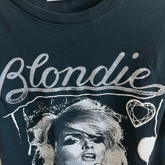 nwot LETLUV anthropologie blondie t shirt medium glitter accents so good! - Picture 5 of 8